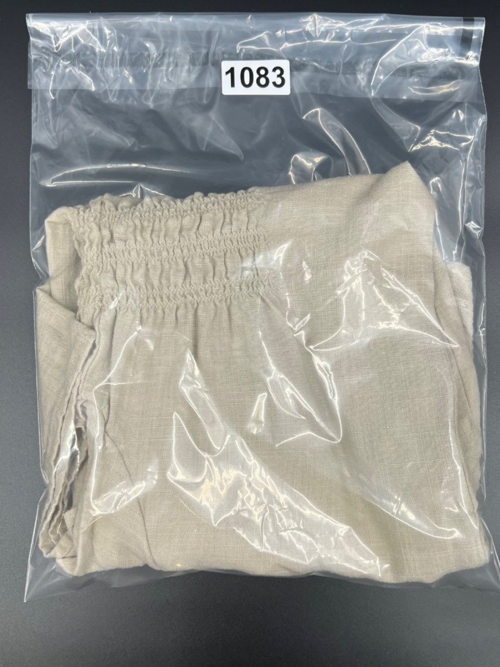 Nine West Women’s Sz S Beige Smocked Cinch Waist Round Neck Flutter Sleeve Top - Picture 7 of 7